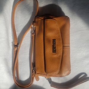 Kenneth Cole Reaction Crossbody/Wristlet Purse